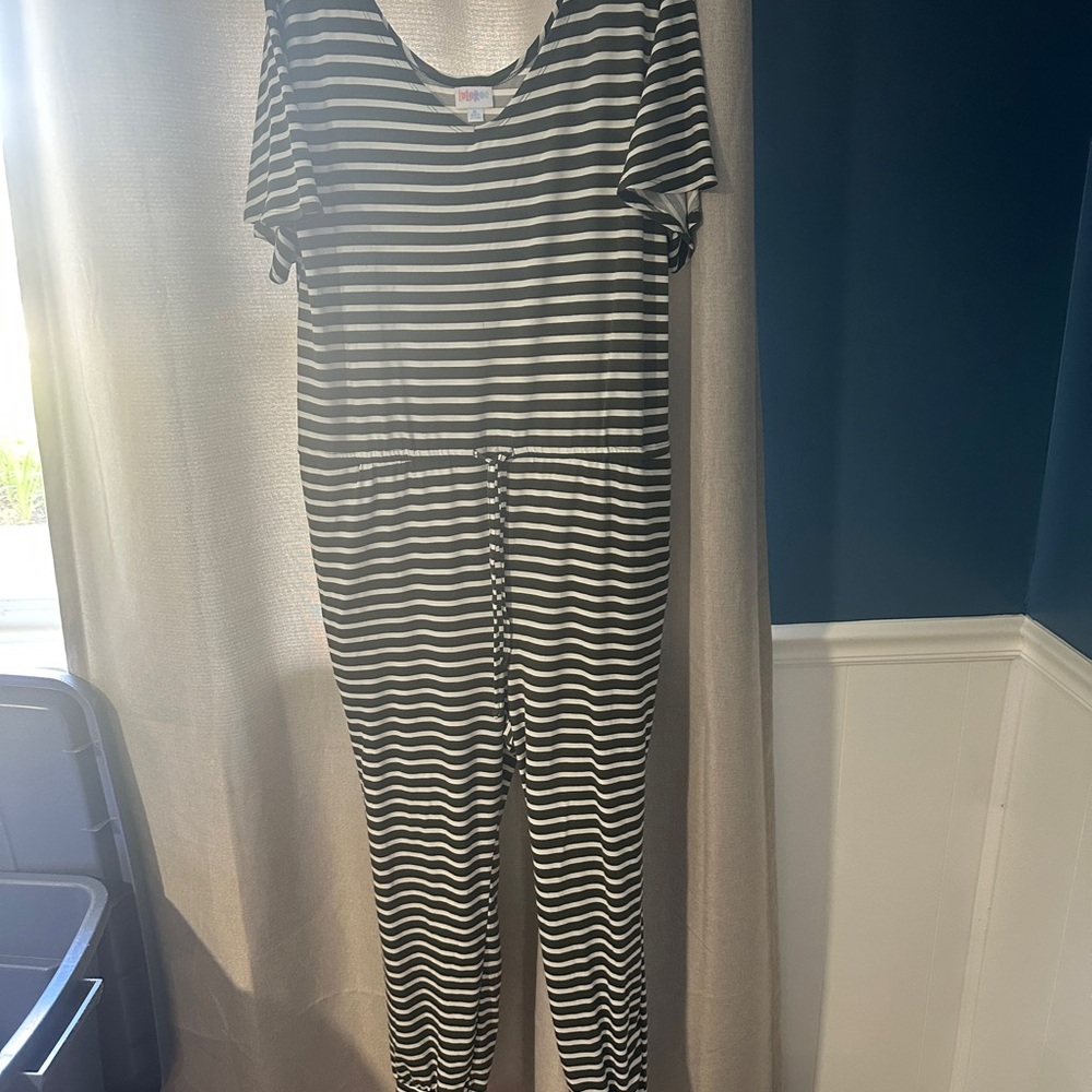 LuLaRoe Simply Comfortable V-neck Jumpsuit